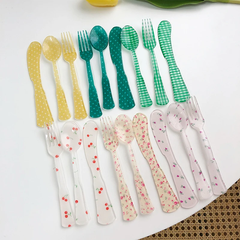

1 Set French Style Retro Plaid Dessert Spoon and Fork Plastic Tea Coffee Mixing Spoon Vintage Drink Tableware Flowers Teaspoons