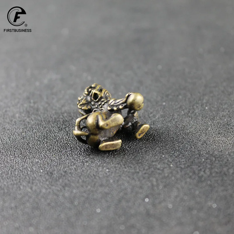 Античная бронзовая статуя льва Новый дизайн медные маленькие фигурки домашние