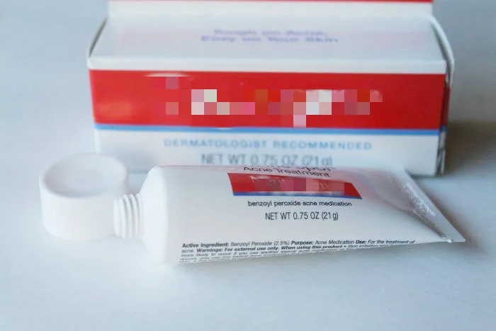 

On The Spot 2.5% Acne Treatment