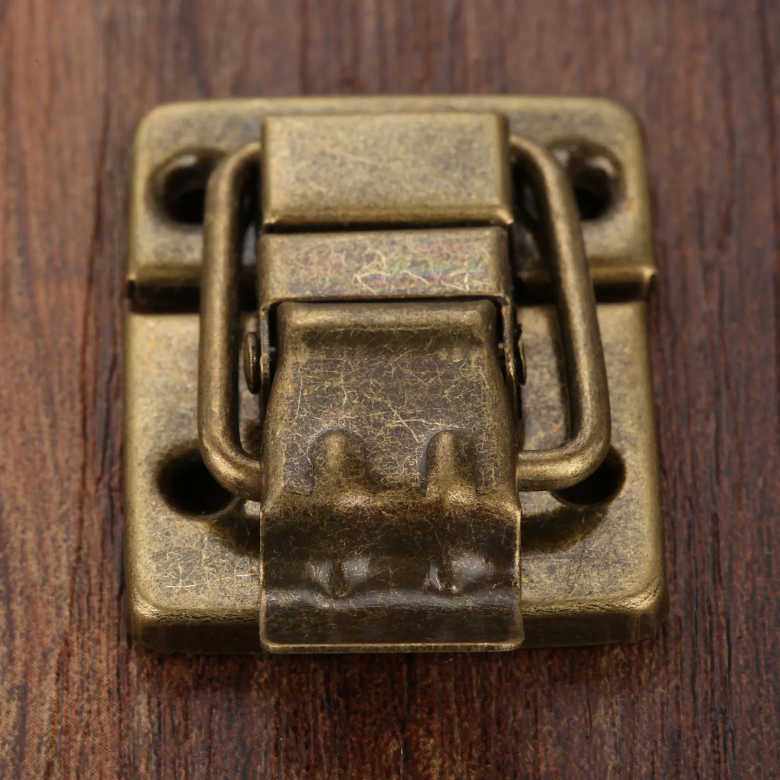 

Деревянные защелкиtoggle latch 30*36 мм серебристого цвета