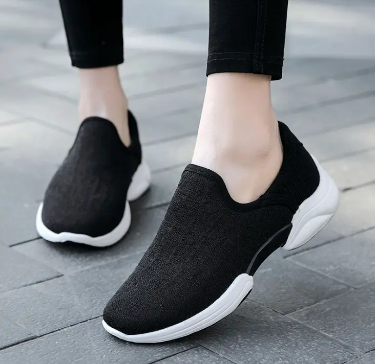Женские дышащие кроссовки на платформе мягкие повседневные спортивные туфли