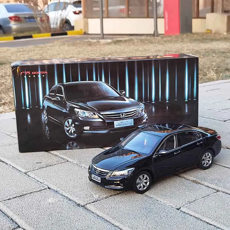 

Original 1:18 Honda 8th generation small facelift 8th generation and a half Accord alloy car model car model