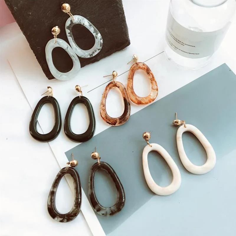 

Korean Resin Dangle Earrings Geometric Acrylic Drop Earrings Gifts Retro Oval Charms Temperament Jewelry Pendant Ins Stud Women