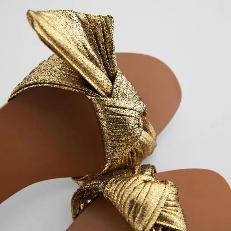 

2021 New Summer Designer Shoes Outside Gold Bowknot Fashion Flat Slippers Sandals