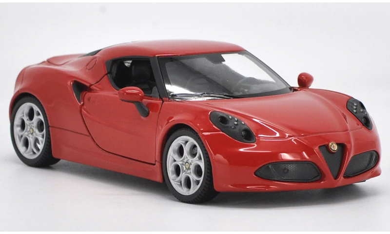 Изысканный 1:24 ALFA Romeo 4C спортивный автомобиль сплав модель, моделирование литой металл коллекция и Подарочная модель украшения