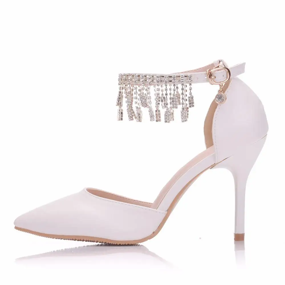 Женские свадебные туфли на высоком каблуке белые лодочки с кисточками и