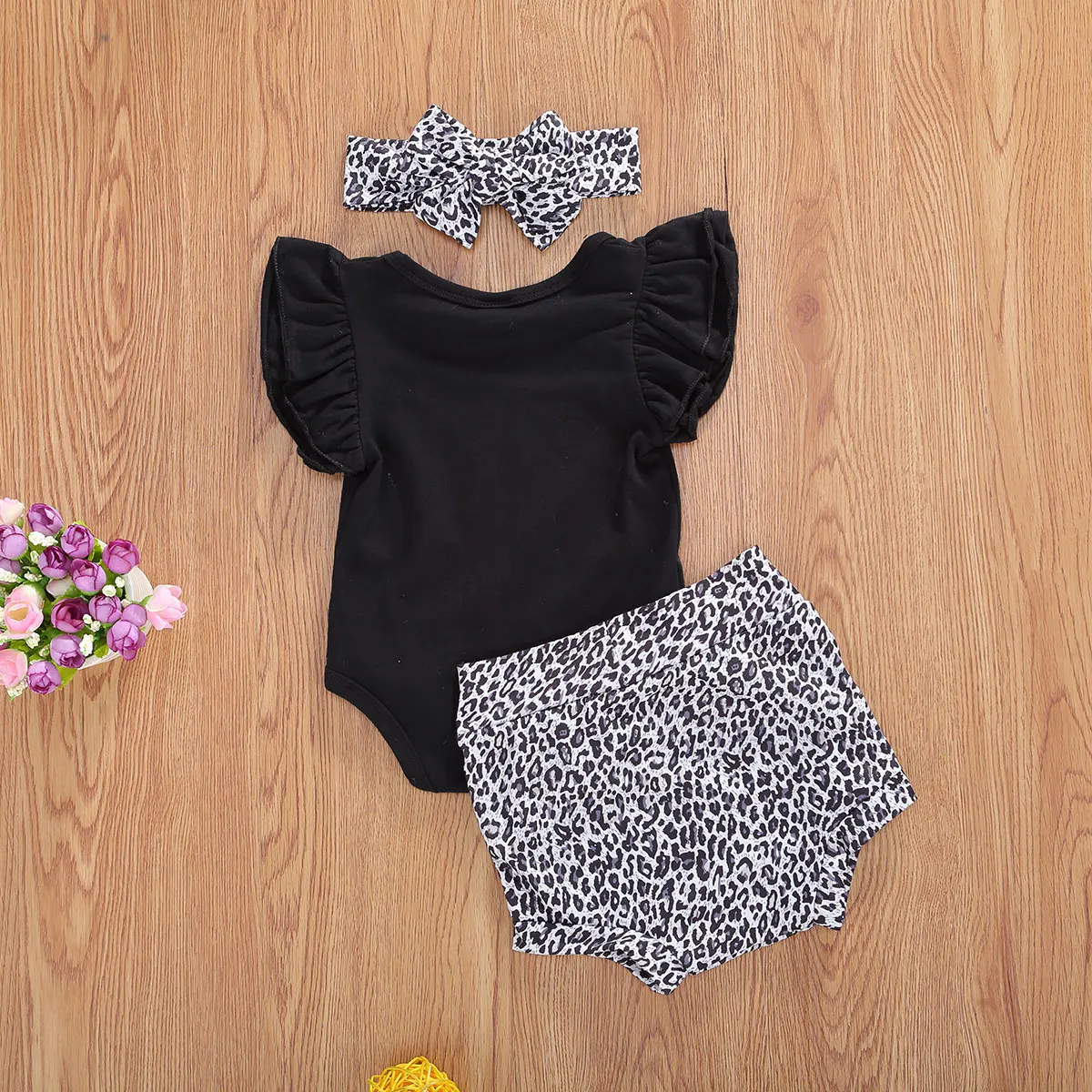 

2020 New Summer 0-18M Newborn Baby Girl 3Pcs Set Ruffled Short Sleeve Black Bodysuit+Leopard Print Shorts+Headband Outfits
