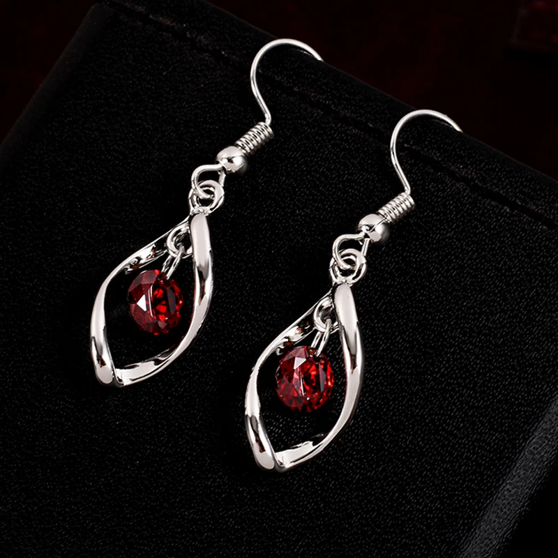 Серьги длинные Сережки Зеленые для женщин Мода г. Jewelry Аксессуары Gem Gold падения мотаться большой чешские Boho серьги с камнями бижутерия серьги висячие - Окраска металла: red