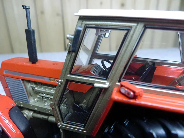 Редкое Специальное предложение 1:32 5272 Z C 80452 WD-красный Чешский Трактор Сельскохозяйственная модель автомобиля коллекционная модель сплава