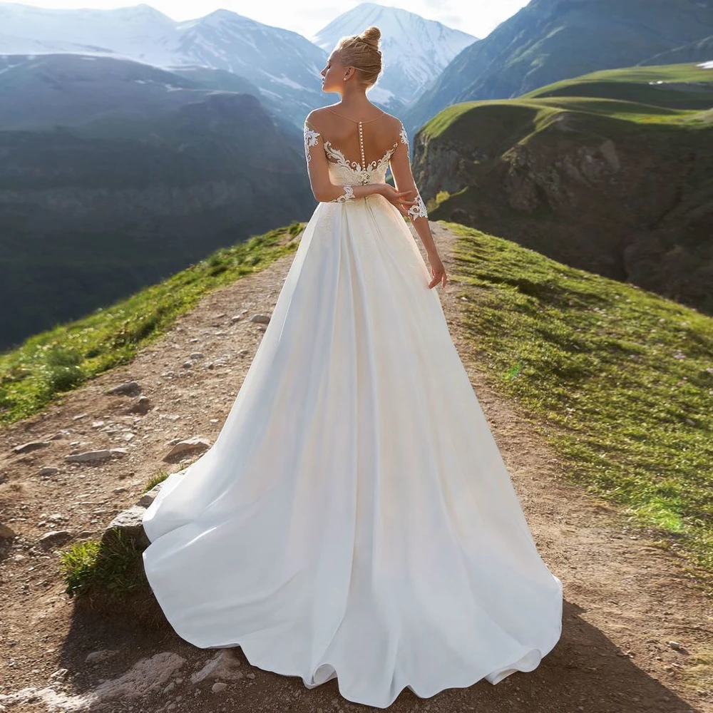 

White Ivory Wedding Dresses Custom Made 3/4 Tulle Sleeves Scoop Appliques Ball Gown Satin Bridal Dress Sweep Train