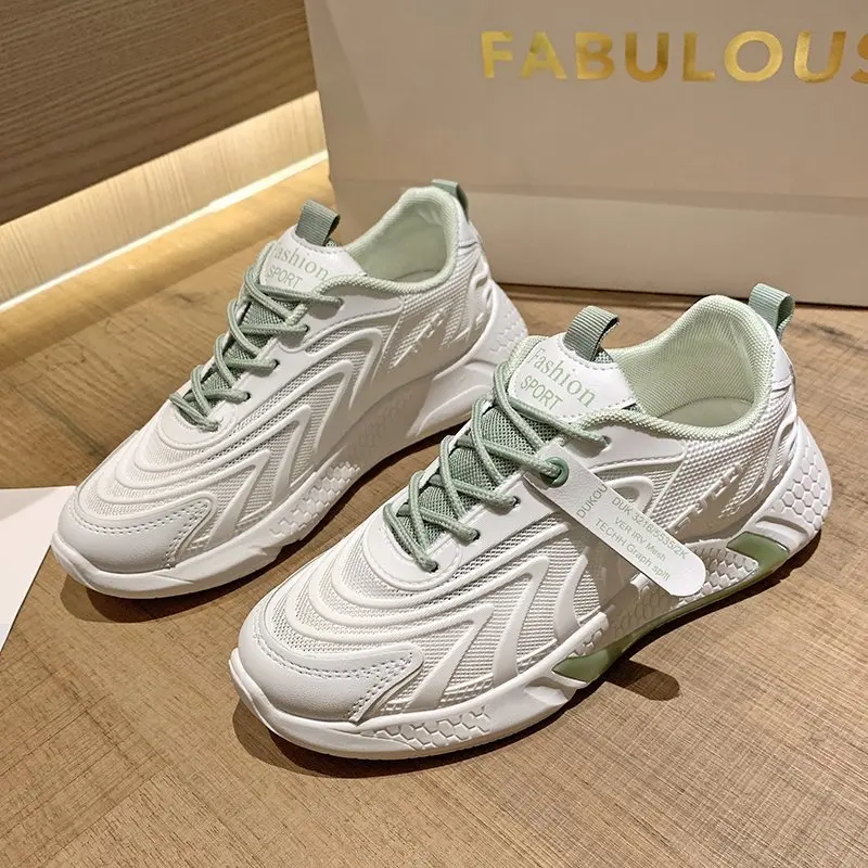 

2021 Summer Women's Sports Shoes Flying Woven Breathable Casual Shoes Men's Fashion Antiskid Outdoor Sneaker