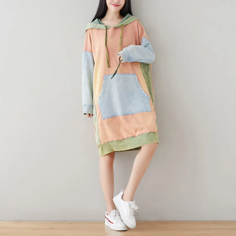 Женский свитер новинка весны в стиле ретро с капюшоном и контрастной строчкой