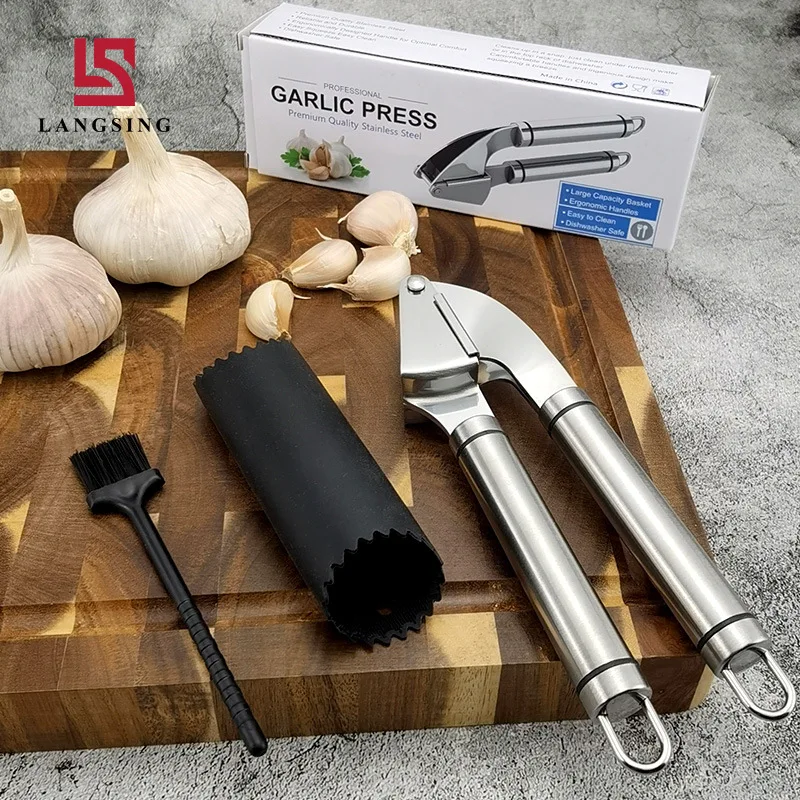 

Stainless steel garlic press, mashed garlic, clip garlic, manual garlic masher, garlic peeler, brush set