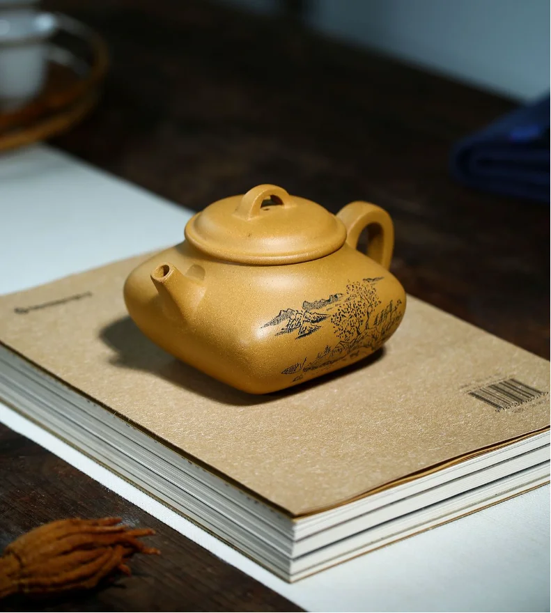 

Si Fang Pan Hu China Kettle Ceramic Teapot For Tea Puer Oolong Tea Set Handmade