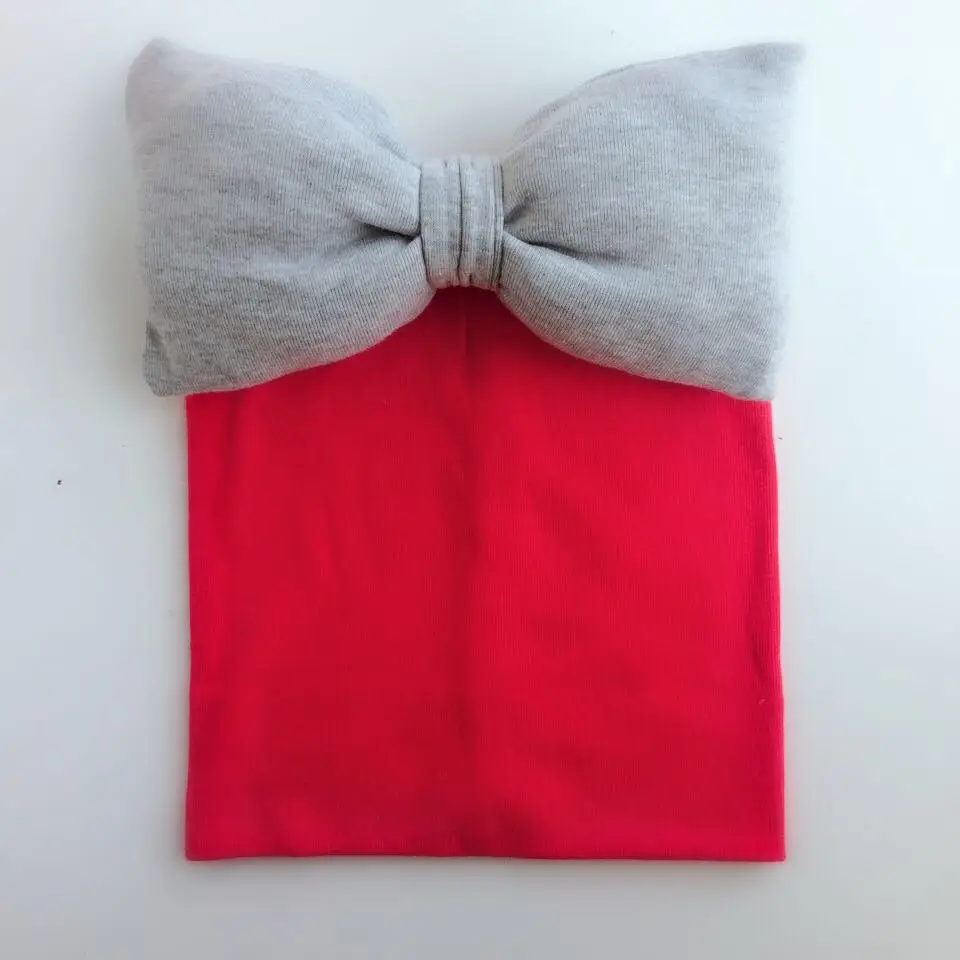 Весенняя хлопковая шапка с большим цветным галстуком-бабочкой для малышей и детей постарше, шапочка для девочек с бабочкой - Цвет: 2 red