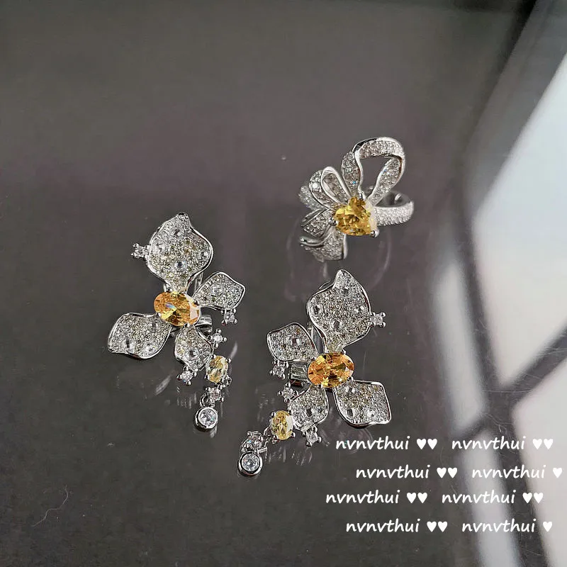 

Stainless Steel Lady's Ring Modern Women's Earrings 2021 New Year Sexy Accessories For Jewelry Crystals Luxury Quality Fashionab