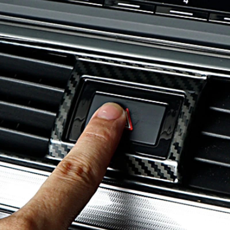 Углеродное волокно для приборной панели с вентиляционным отверстием