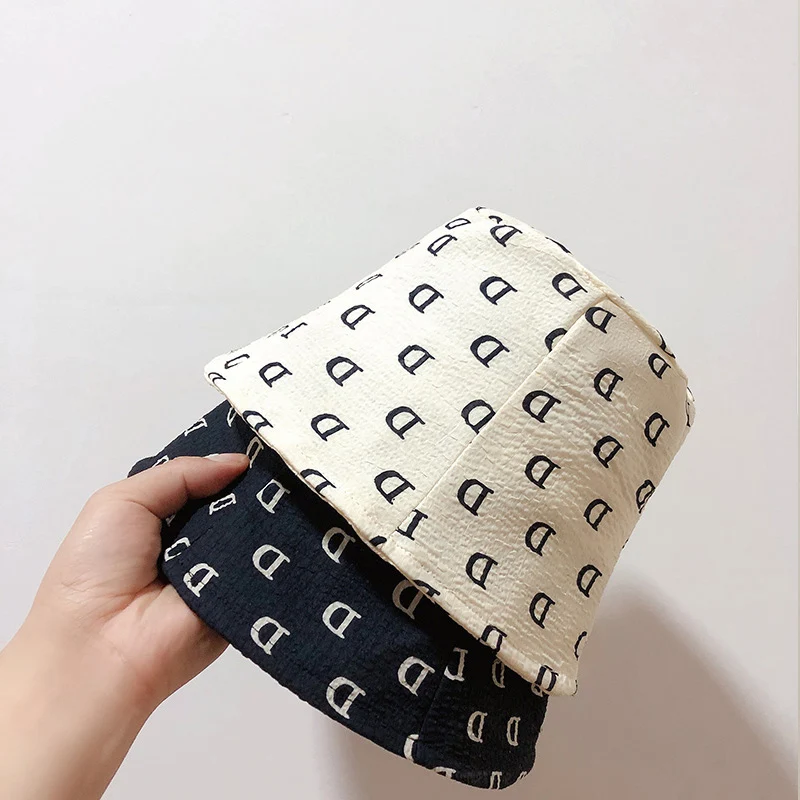 New Harajuku Printed Basin Hat Letter D Fisherman Hat Black White BucketHat For Women Summer Beach Thin Sun Hat Sunshade Panama