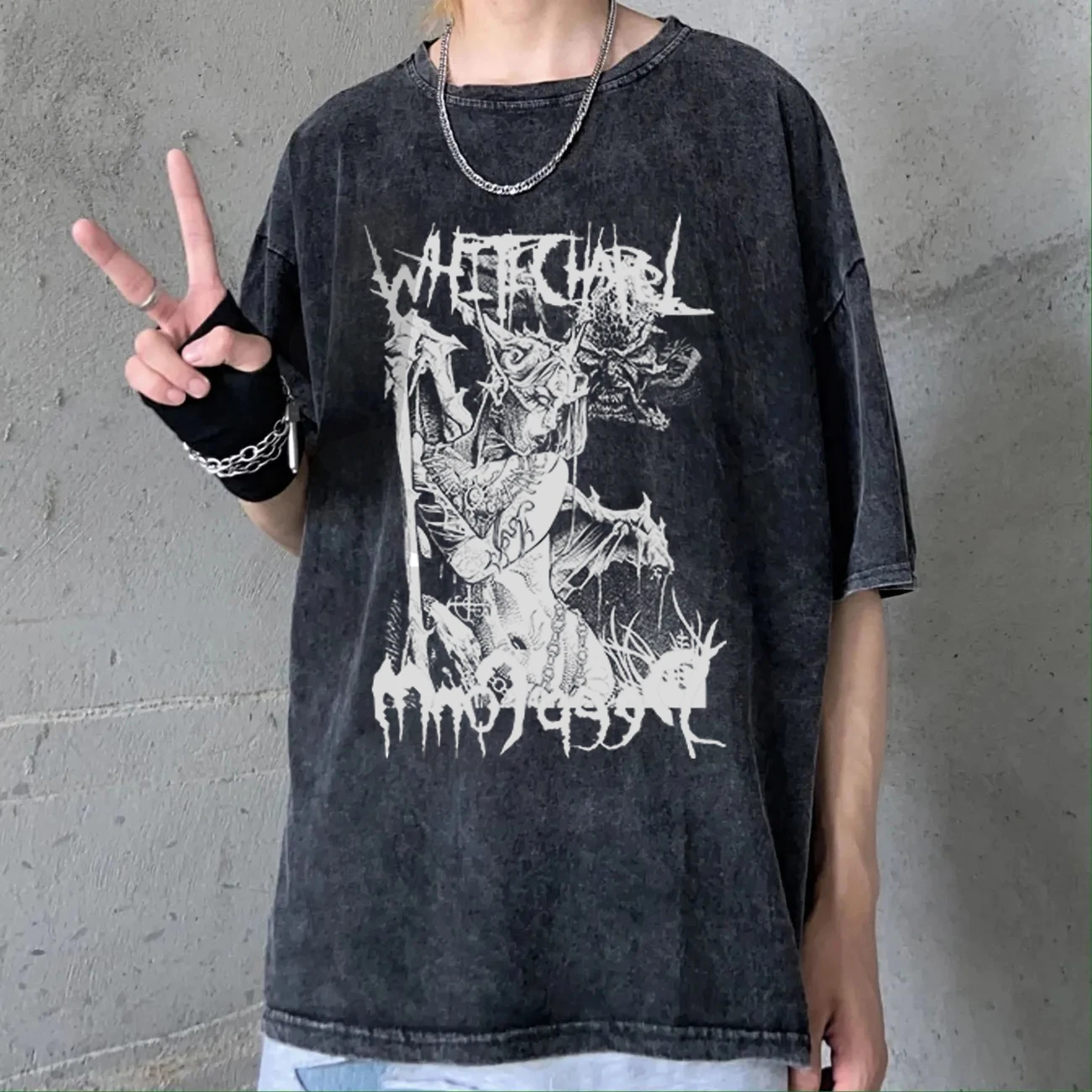 Женская футболка в стиле Харадзюку черная с рисунком эмо из аниме и готических