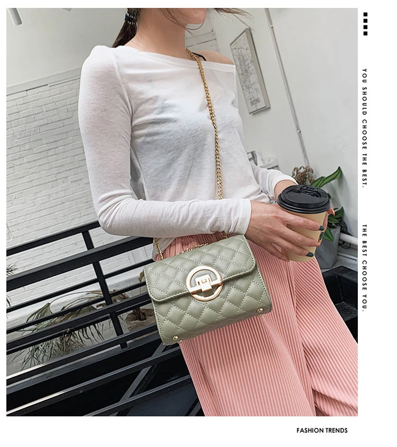 

7 Inch Classic Messenger Bag,Pu Chain Bag,Quilted Bag with Golden Lock,Small Square Bag,Shoulder Bag,Handbag