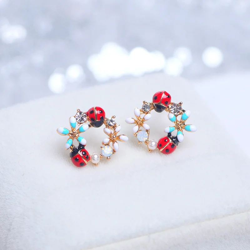 

Korean Style Sweet Colorful Flower Stud Earrings for Women Girls Cute Crystal Animal Ladybug Earrings Charm Party Jewelry Gifts