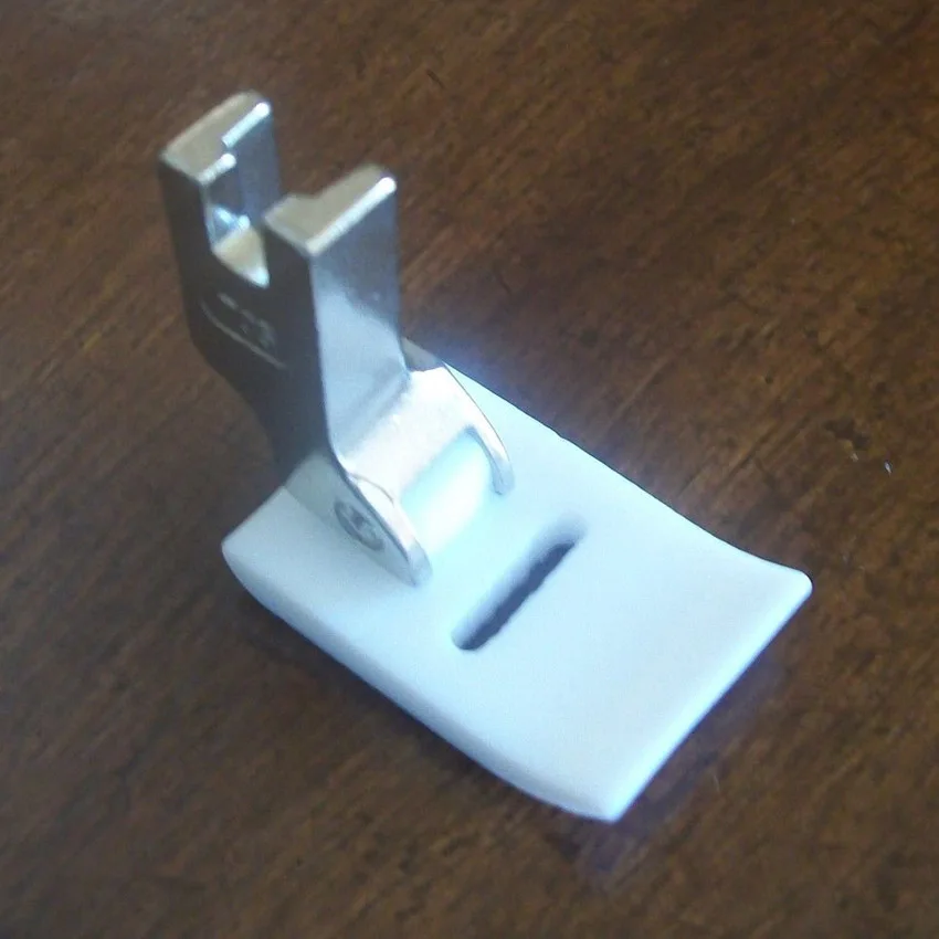 

NEW Non slip FOOT TO SUIT BROTHER TZ1/B652 (12MM) #T652