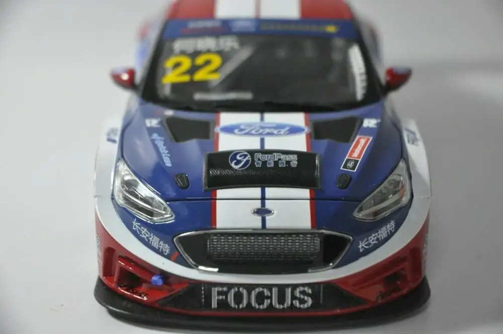 1:18 литая модель для Ford Focus 2019 синий гоночный автомобиль #22 сплав игрушечный
