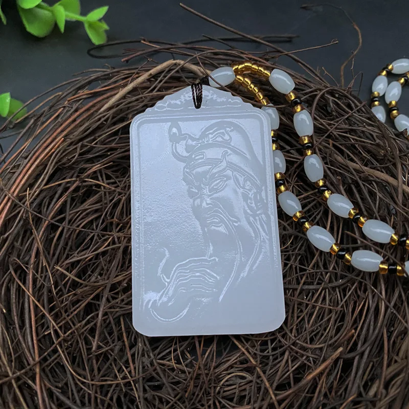 Натуральный камень белый нефрит резной кристаллический кулон для