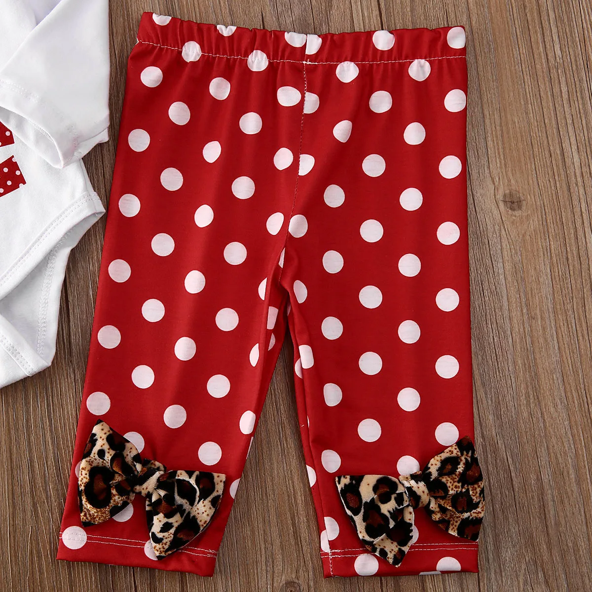 Комплект одежды для новорожденных девочек 0 18 месяцев комбинезон в горошек с