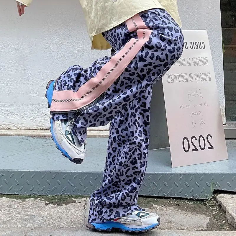 

Брюки женские спортивные в стиле Харадзюку, повседневные Модные уличные штаны в стиле хип-хоп с розовыми леопардовыми лентами, прямые с шир...