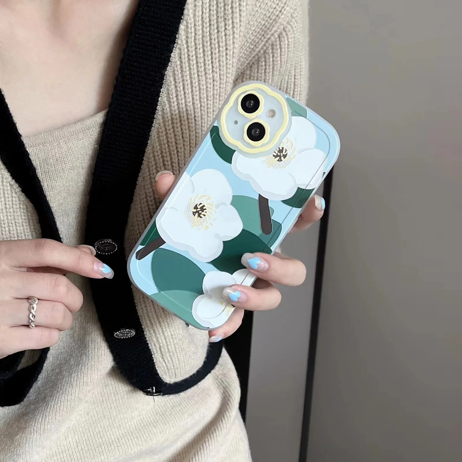 Fashion Cool Lotus Flowers Phone Case For iPhone 11 12 13 Pro XS Max X XR 7 8 Plus Lovely Camera Protect Silicone Back Cover |
