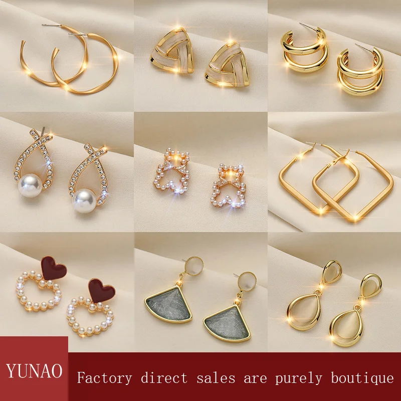 

YUNAO Women's Earrings Set Pearl Earrings For Women Bohemian Fashion Jewelry 2021 Geometric Crystal Heart Stud Earrings
