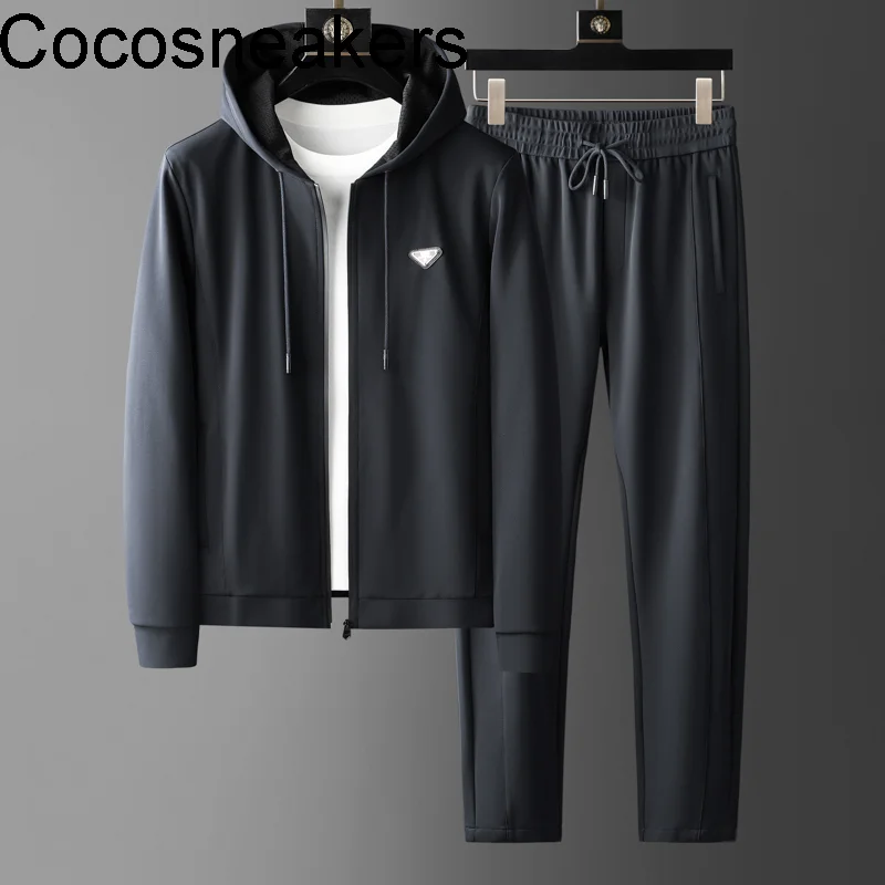 

Осенний высококачественный модный костюм из двух предметов с капюшоном мужской удобный эластичный дышащий высококачественный спортивный ...