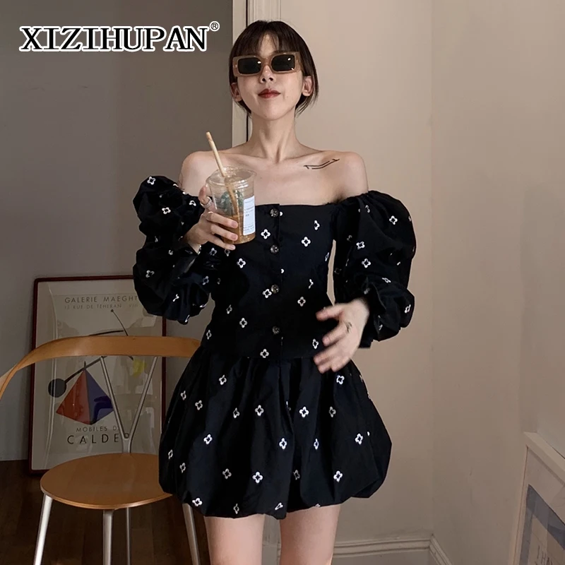 

XIZIHUPAN Casual Two Piece Set For Women Square Collar Printed Long Sleeve High Waist Shorts Elegant Sets Female 2021 Spring New
