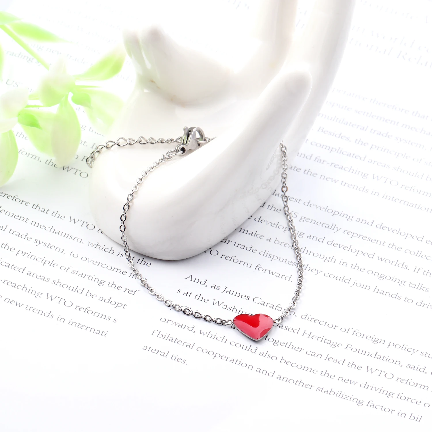 Женские браслеты из нержавеющей стали LUXU в форме красного сердца