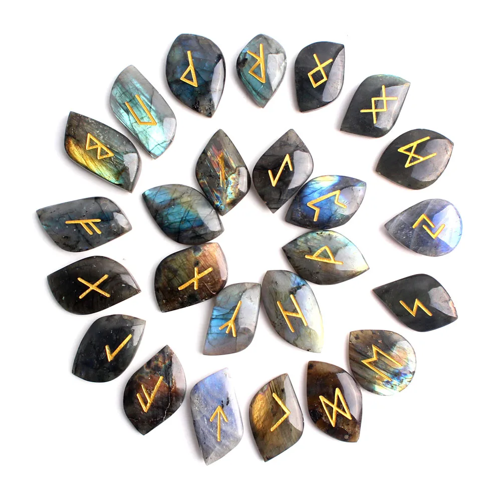 

25Pcs High Quality Natural Heart Labradorite Crystal Runes Stones Divination Crystals Fortune-telling Reiki Healing Gift Decor