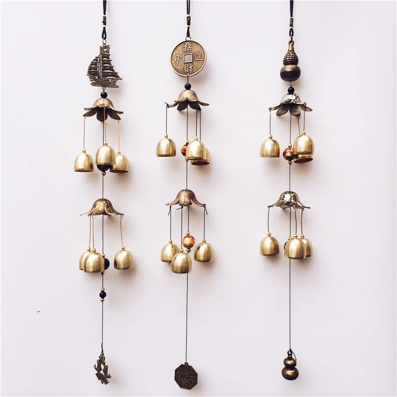 

Retro Metal Copper Wind Chime Ornaments Door Decorations Outdoor Balcony Bells Feng Shui Lucky Doorbell Pendant Gift for Parents