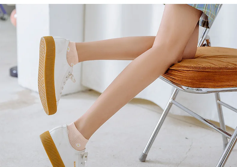 

5 Pairs Korean Style Socks Spring Summer Ankle Socks Women Cartoon Embroidery Expression Socks Funny Daisy Flower Fashion
