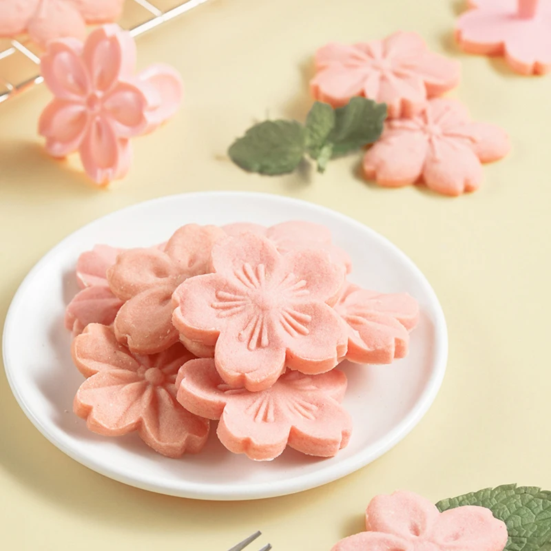 

5pcs/set Sakura Cookie Mold Stamp Biscuit Mold Cutter Pink Cherry Blossom Mold Flower Charm DIY Floral Mold Fondant Baking Tool