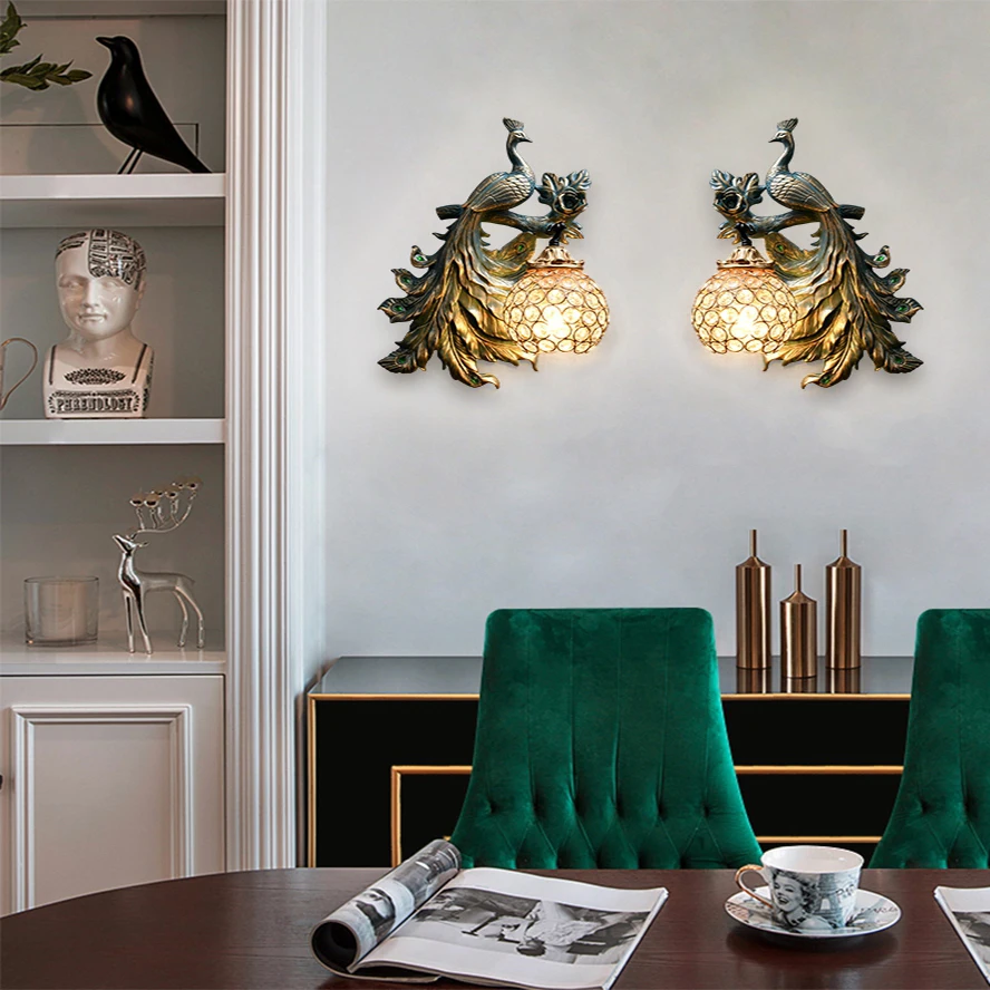 

Vintage Creative Art Decor Peacock Resin Led Wall Lamp Luxury Bedroom Wall Light Living Room Indoor Decorations Wall Sconce Lamp