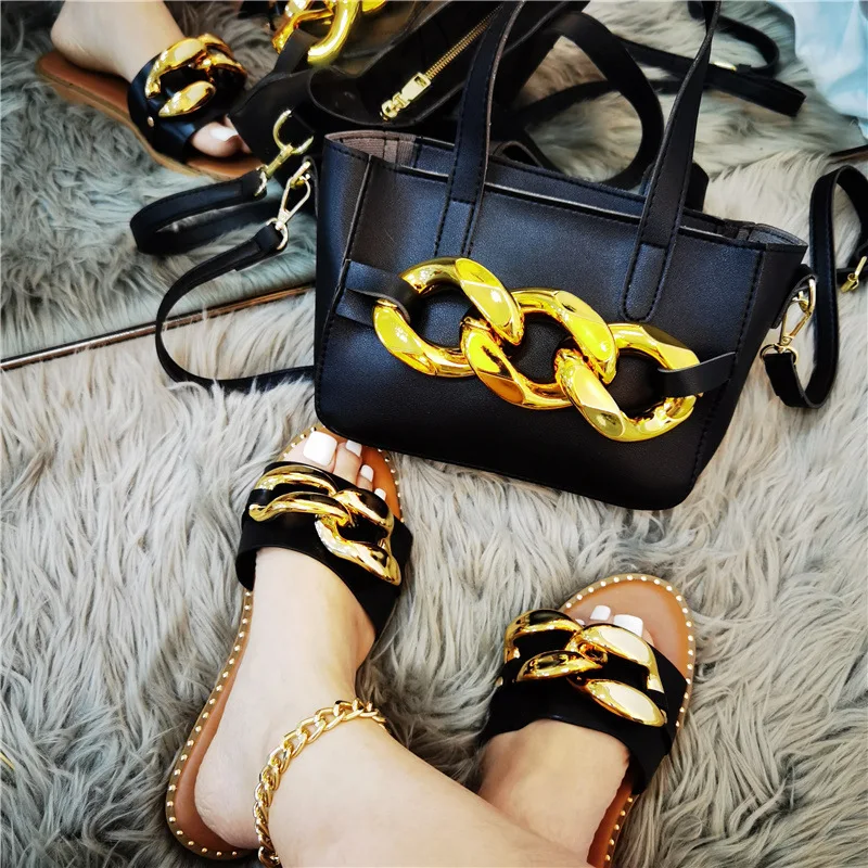 

2021Summer Fashion Rhinestone Buckle Chain Lady Slippersand Bag Set Transparent Handbag Female Sandals Anti-skid Shoes