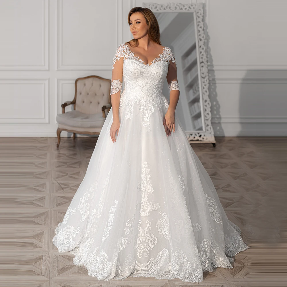 

Classic Plus Size Wedding Dress Illusion Half Sleeve Delicate Applique Button Back Custom Sweep Train Bridal Gowns Vestido 2021