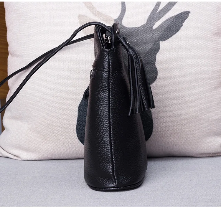 Сумки через плечо из натуральной кожи с кисточками для женщин, женская маленькая сумка на плечо, модная женская сумка-мессенджер, роскошные сумки, сумочка