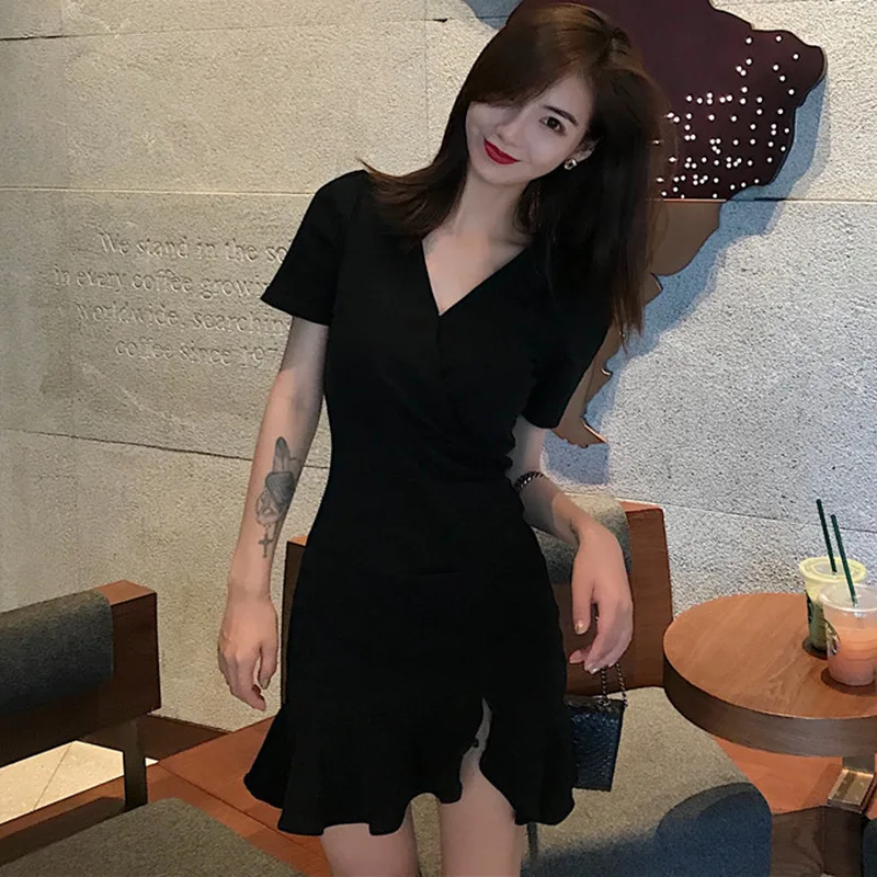 Womens's Irregular Dress Ladies Self-cultivation V Neck Short Sleeve Small Black High Waist Buttocks Female Dresses | Женская одежда