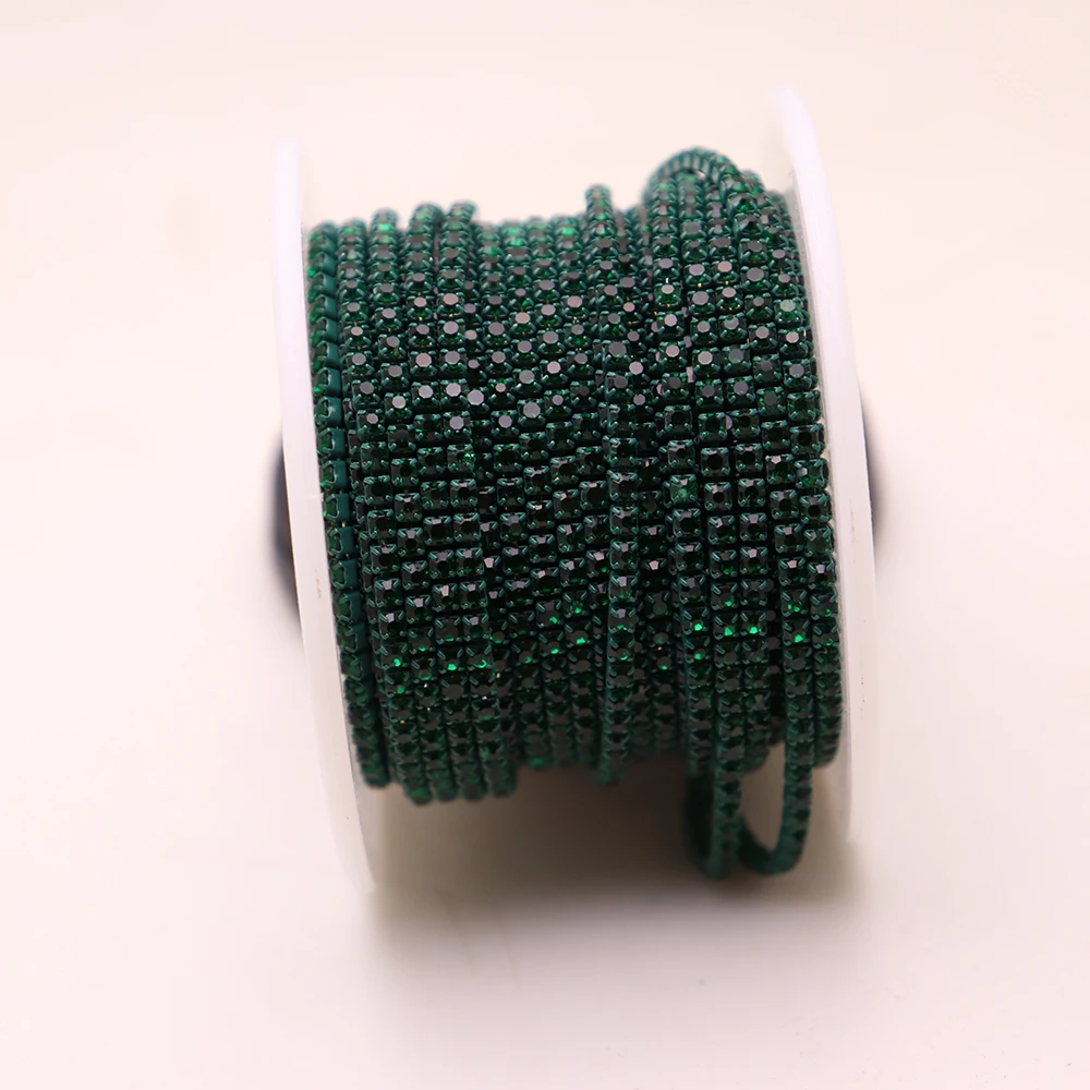 2 мм Цветные однорядные стеклянные стразы цепочка изумрудные Стразы diy свадебные