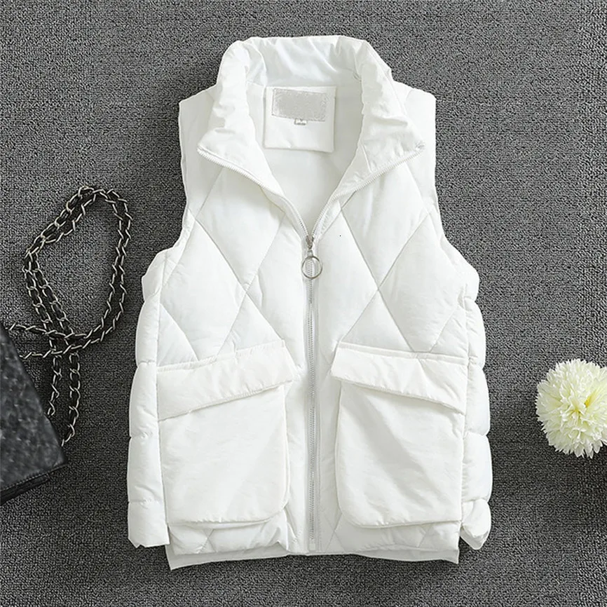 Женское осенне зимнее пальто без рукавов куртка с карманами жилет на молнии