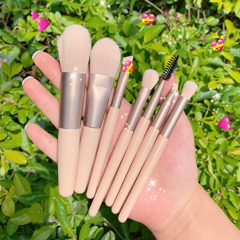 

Lovely Charming Morandi Makeup Brush Set Powder Concealer Eyeshadow Hghlight Eyebrow Lip 7pcs Makeup Brushes Soft Beauty Tools