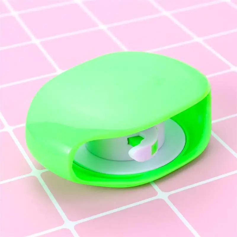 Автоматическое устройство для сматывания кабеля закрытие шнура провода