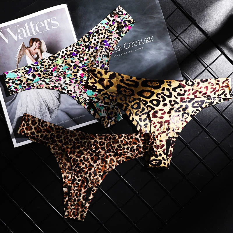 Качественные шелковые сексуальные женские стринги с леопардовым принтом
