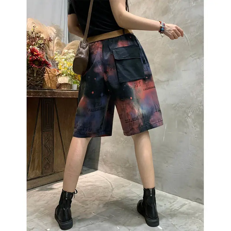 

Women 's Fifth Pants 2021 Summer New Artistic Retro Printing Denim Shorts Women 's Loose Slimming Harem Pants